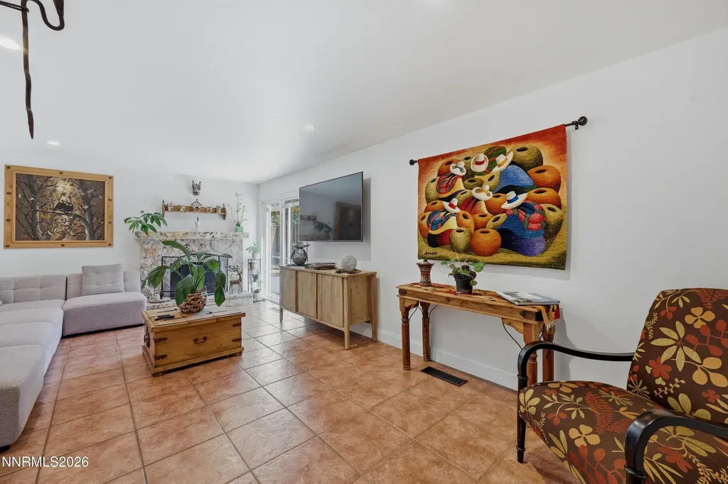 810 Autumn Hills Reno NV 89511