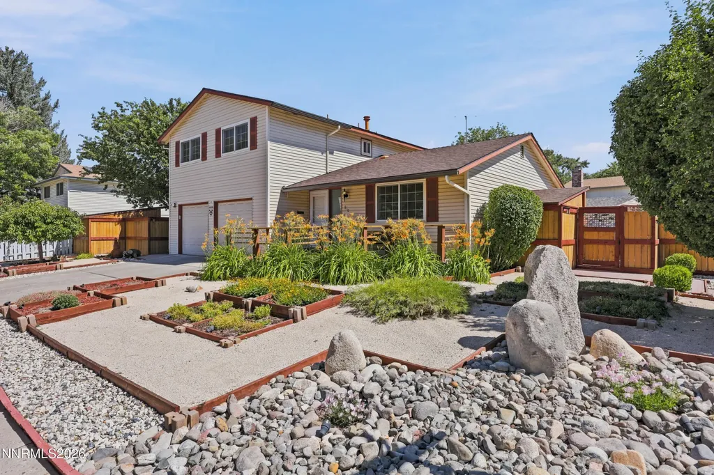 810 Autumn Hills Reno NV 89511
