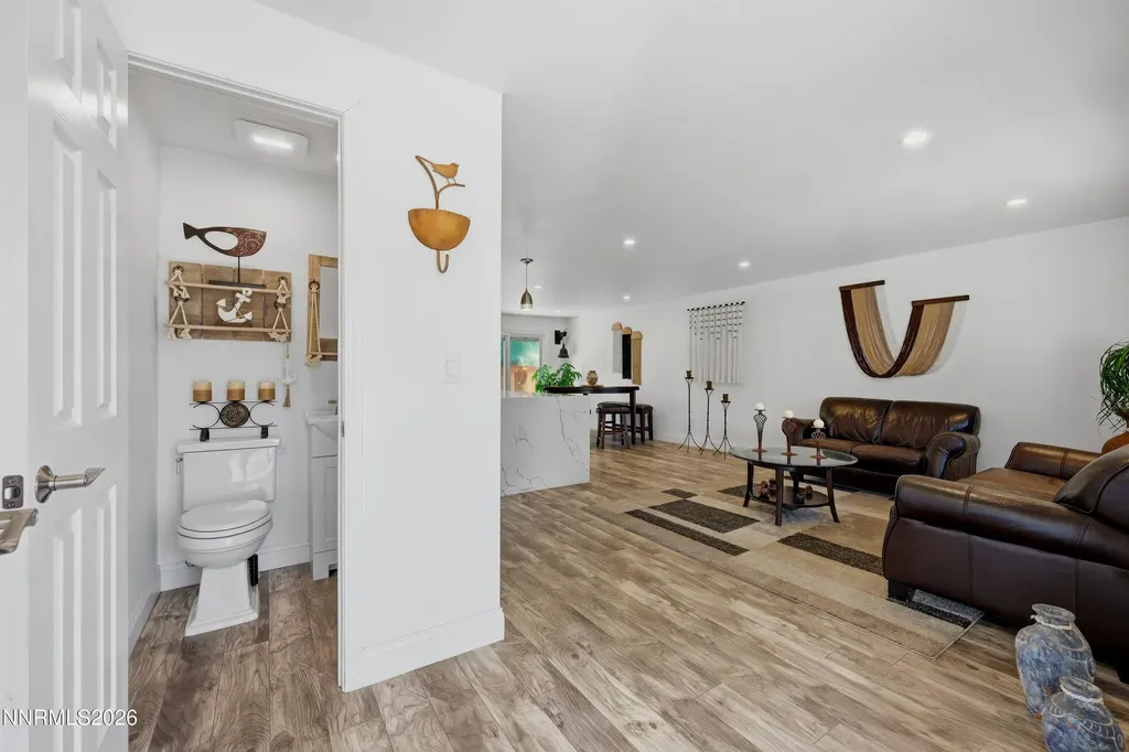 810 Autumn Hills Reno NV 89511