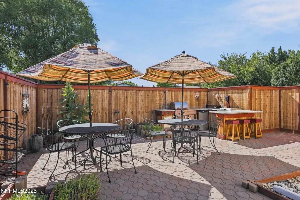 810 Autumn Hills Reno NV 89511