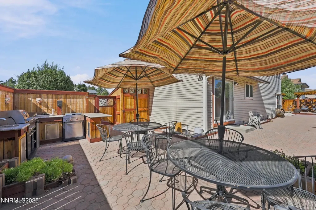810 Autumn Hills Reno NV 89511