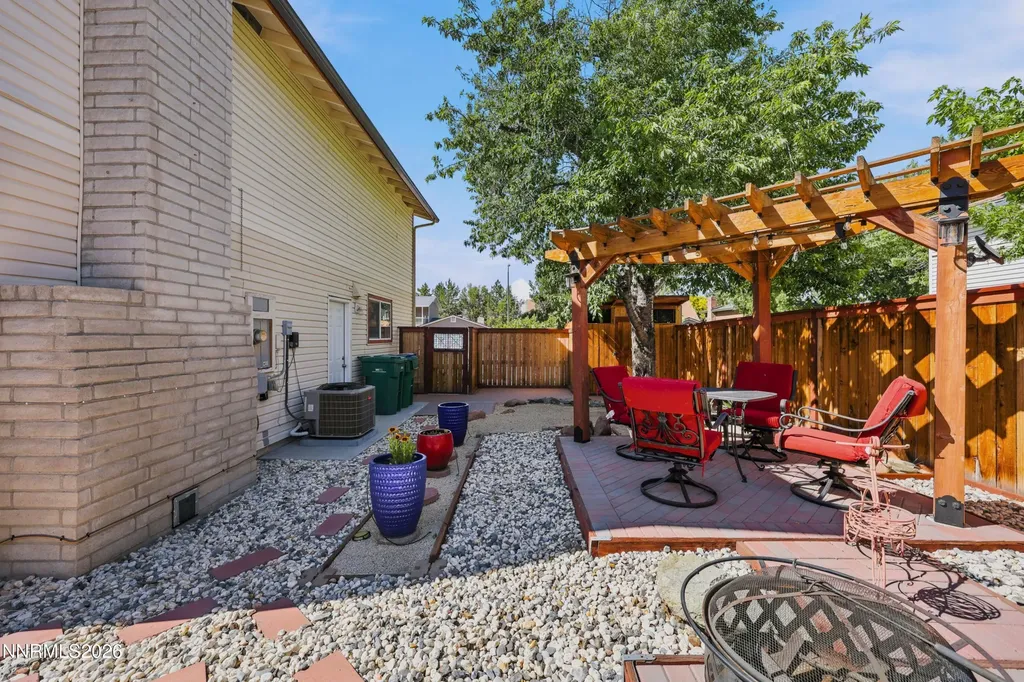 810 Autumn Hills Reno NV 89511