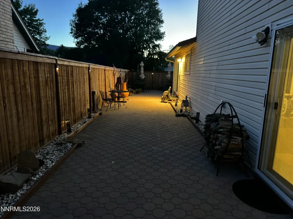 810 Autumn Hills Reno NV 89511