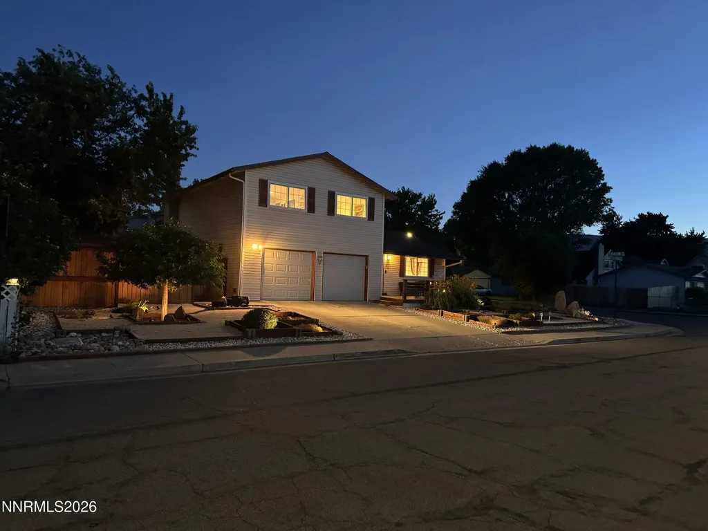 810 Autumn Hills Reno NV 89511