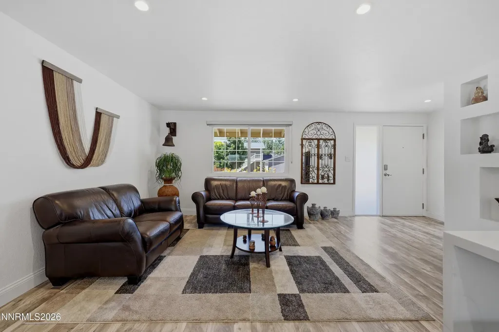 810 Autumn Hills Reno NV 89511