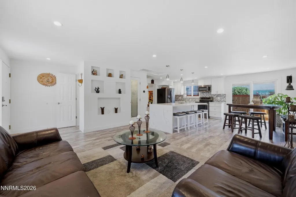 810 Autumn Hills Reno NV 89511