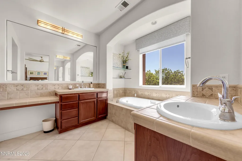 2390 Hickory Hill Reno NV 89523