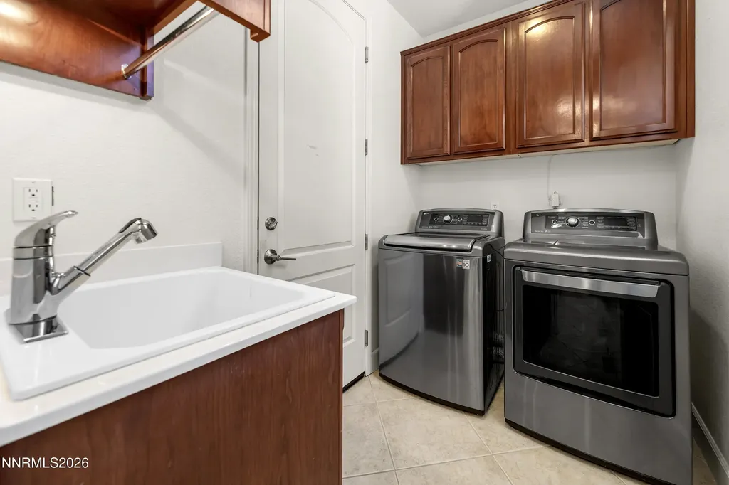 2390 Hickory Hill Reno NV 89523