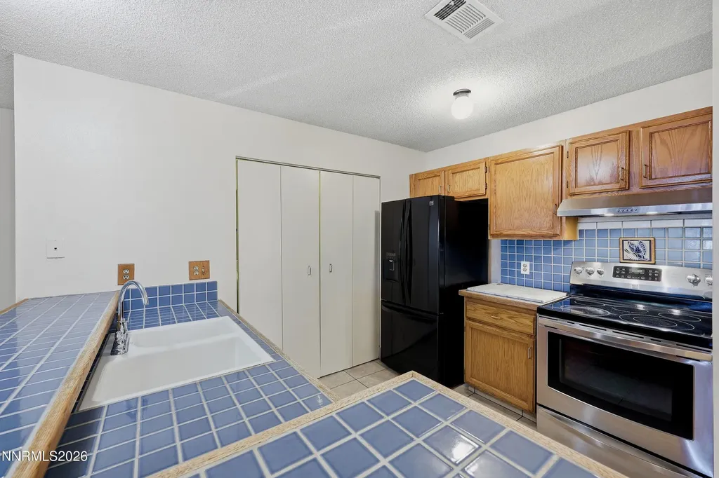 1119 Bradley Sparks NV 89434