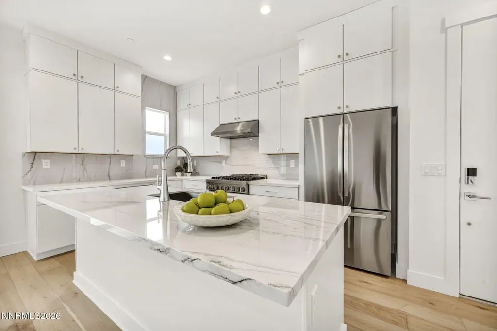 6008 Kelly Heights Reno NV 89519