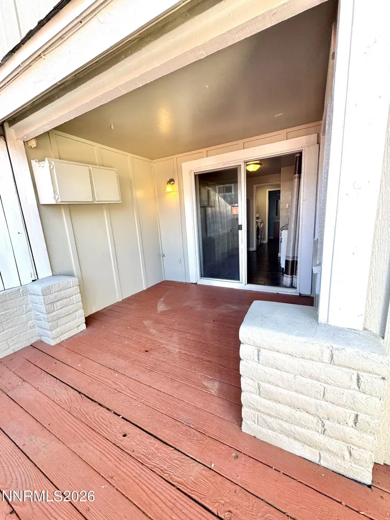 1601 London Sparks NV 89431