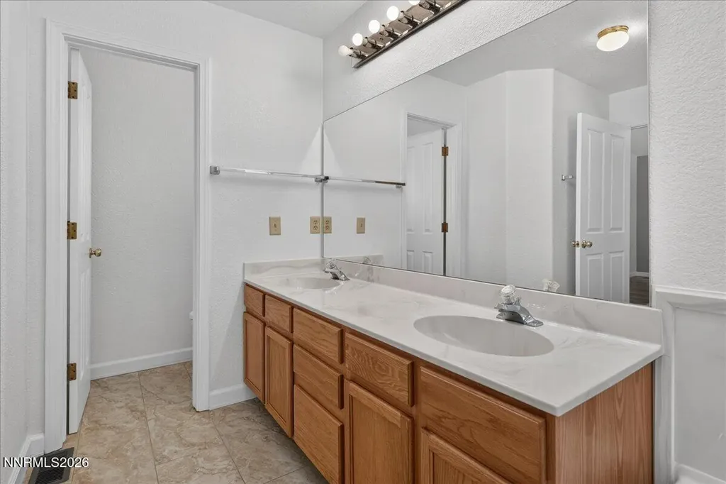 2975 Bryan Reno NV 89503