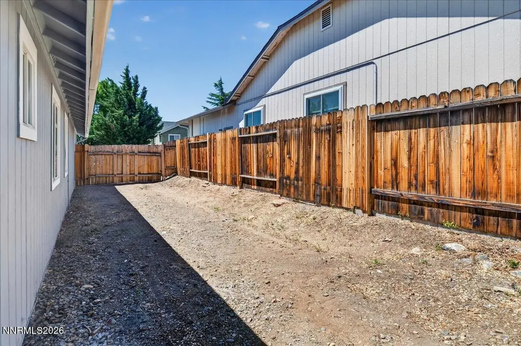 2975 Bryan Reno NV 89503