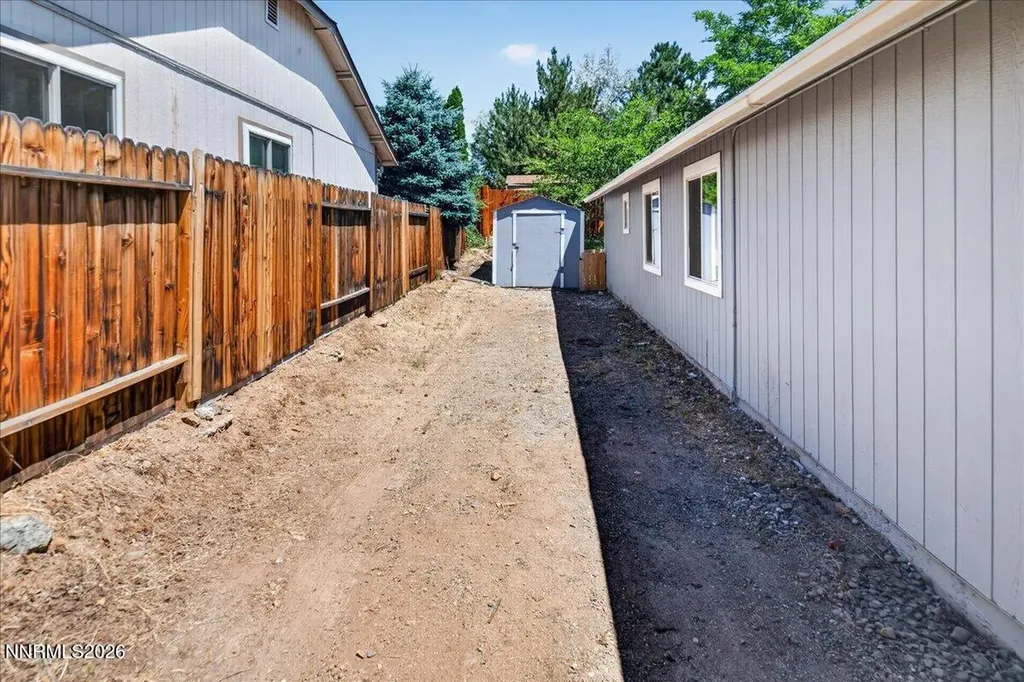 2975 Bryan Reno NV 89503