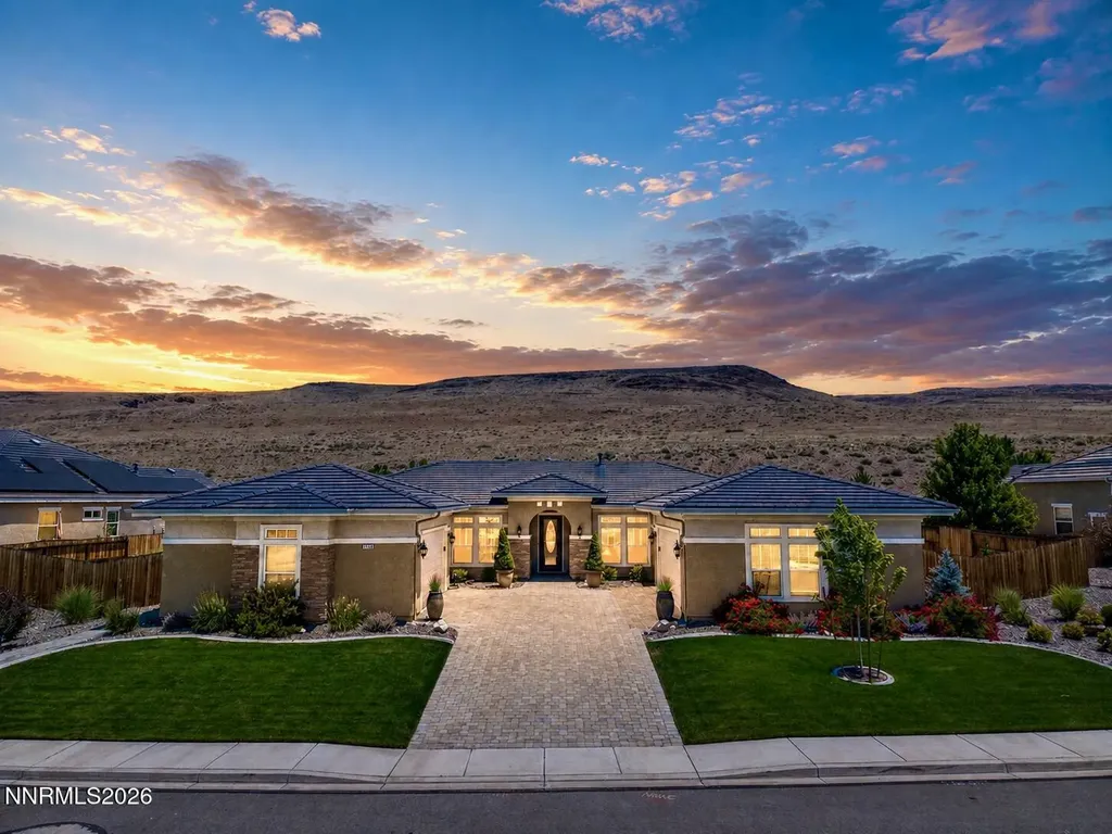 7769 Orange Plains Sparks NV 89436