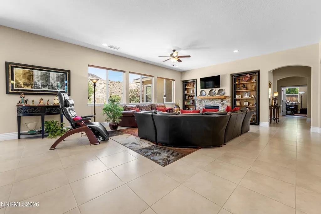 7769 Orange Plains Sparks NV 89436