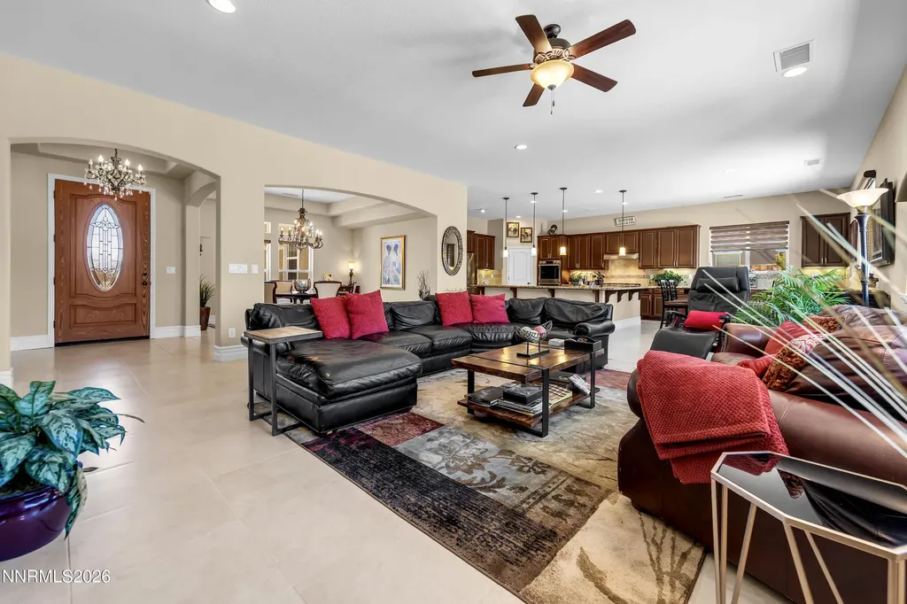 7769 Orange Plains Sparks NV 89436