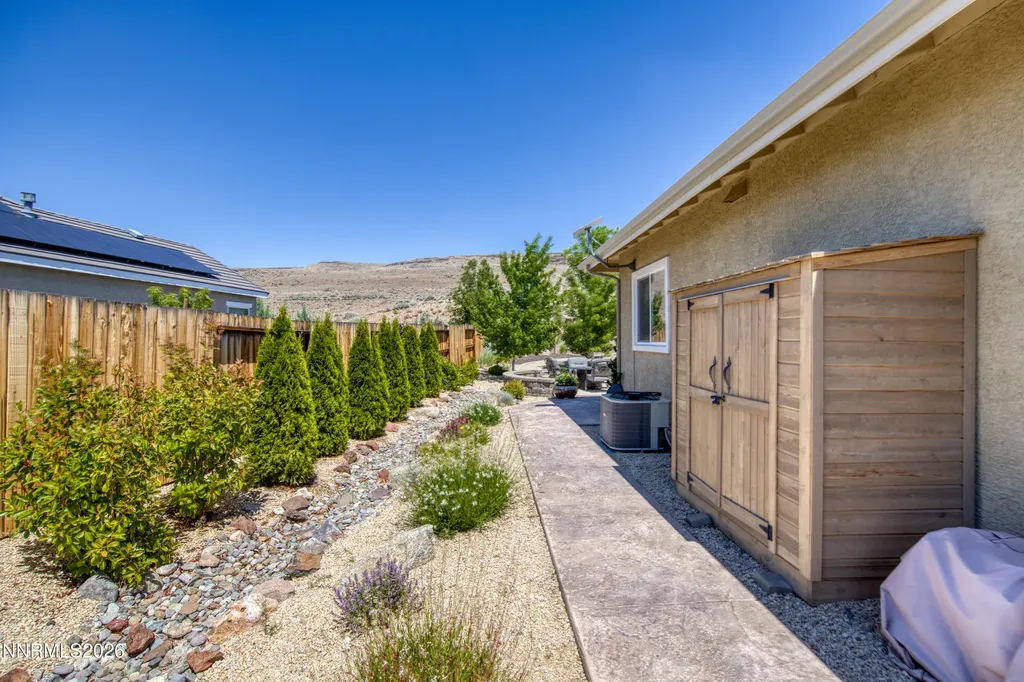 7769 Orange Plains Sparks NV 89436