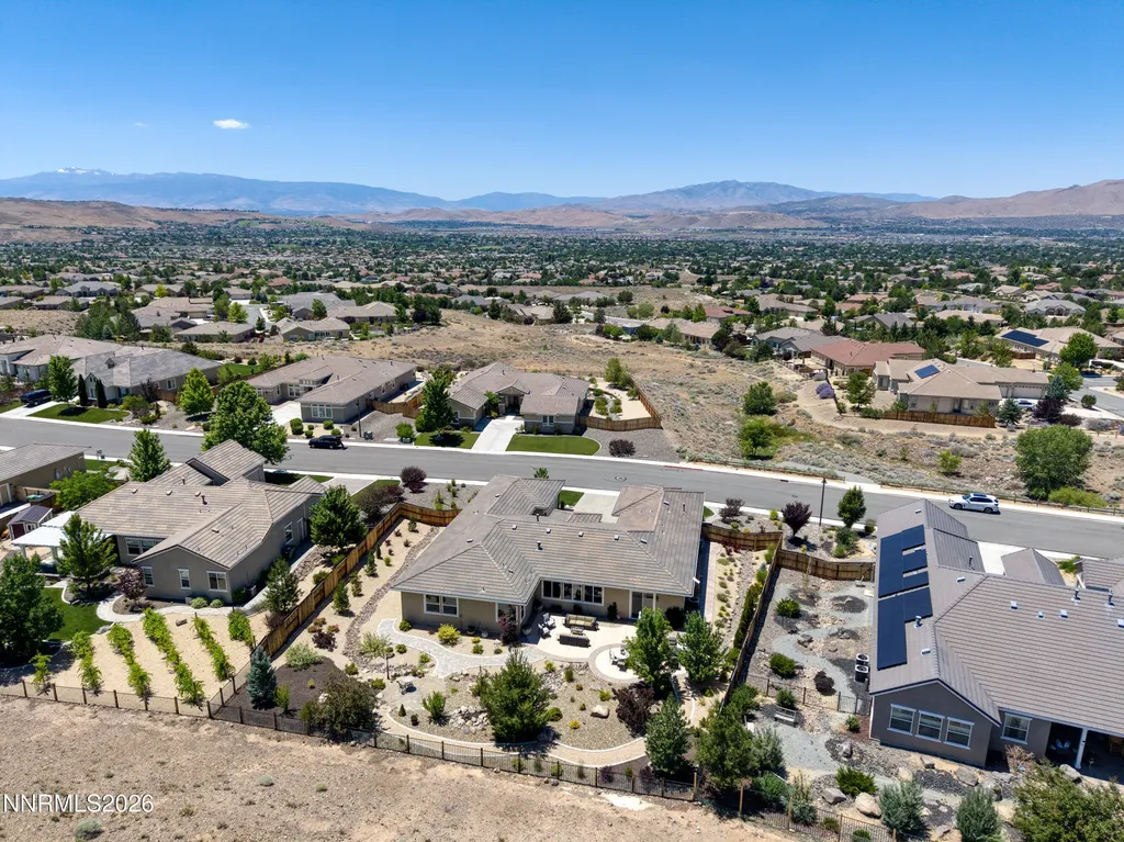 7769 Orange Plains Sparks NV 89436