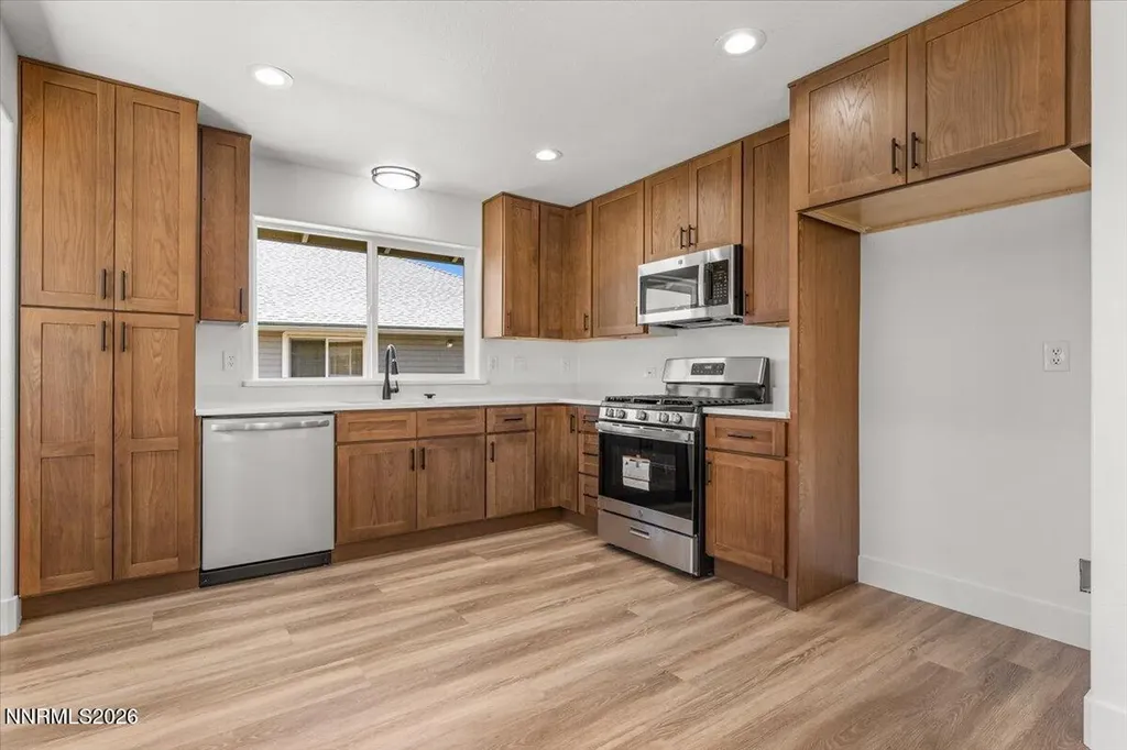 1785 Mahogany Minden NV 89423