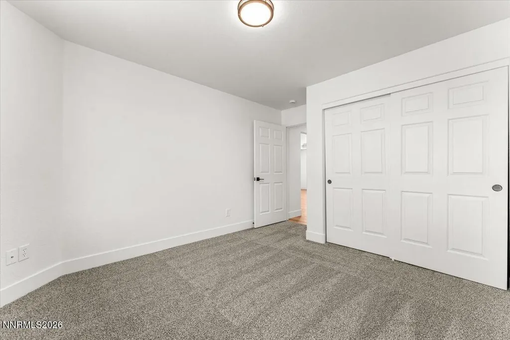 1785 Mahogany Minden NV 89423