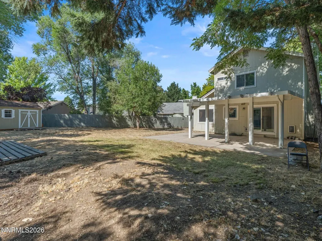 2714 Perro Reno NV 89502