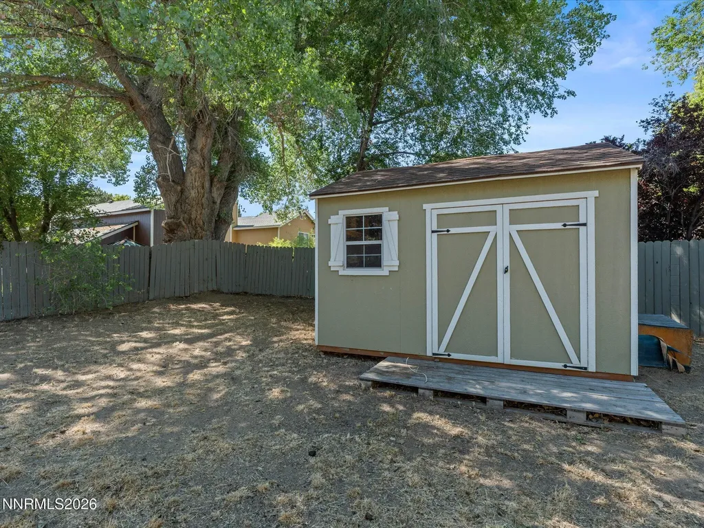 2714 Perro Reno NV 89502