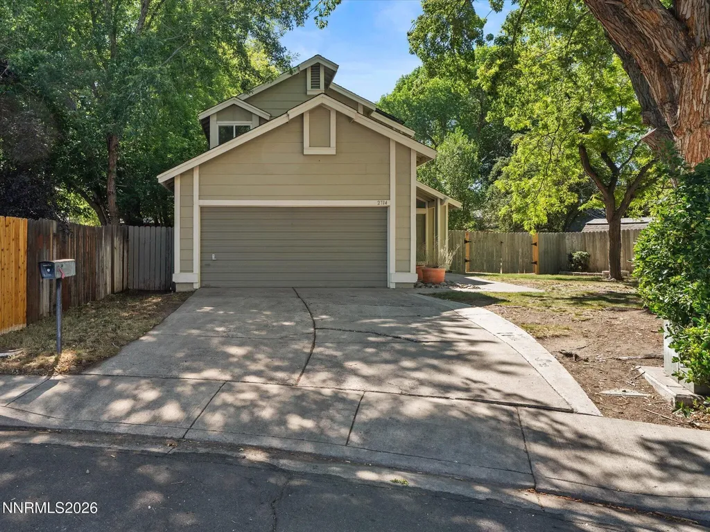 2714 Perro Reno NV 89502