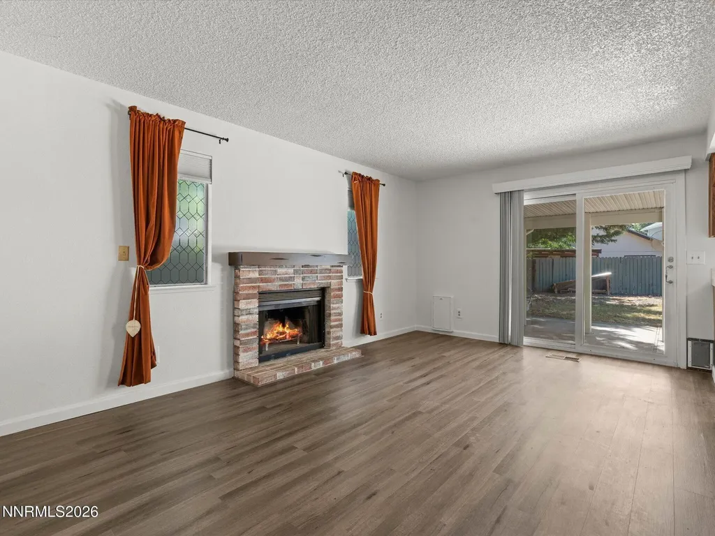 2714 Perro Reno NV 89502
