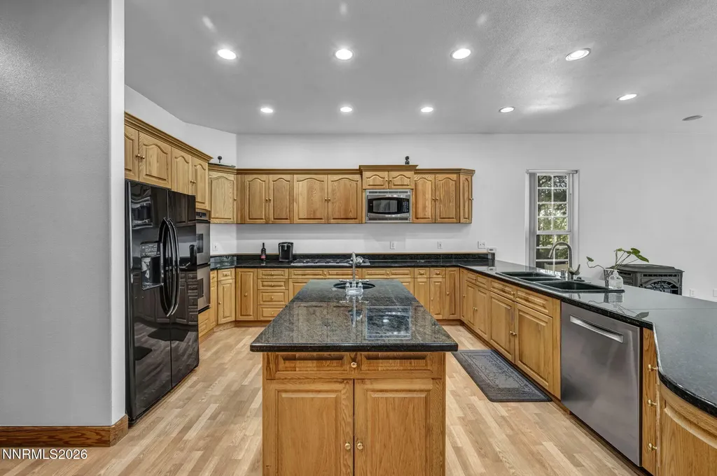 7305 Diamond Oaks Court Sparks NV 89436