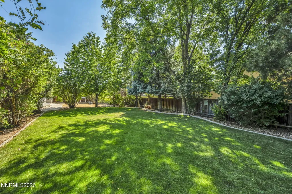 7305 Diamond Oaks Court Sparks NV 89436