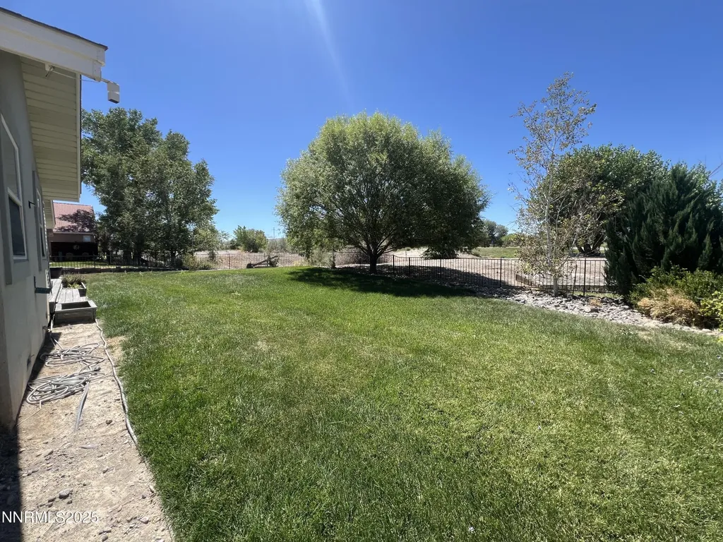763 Divot Fernley NV 89408