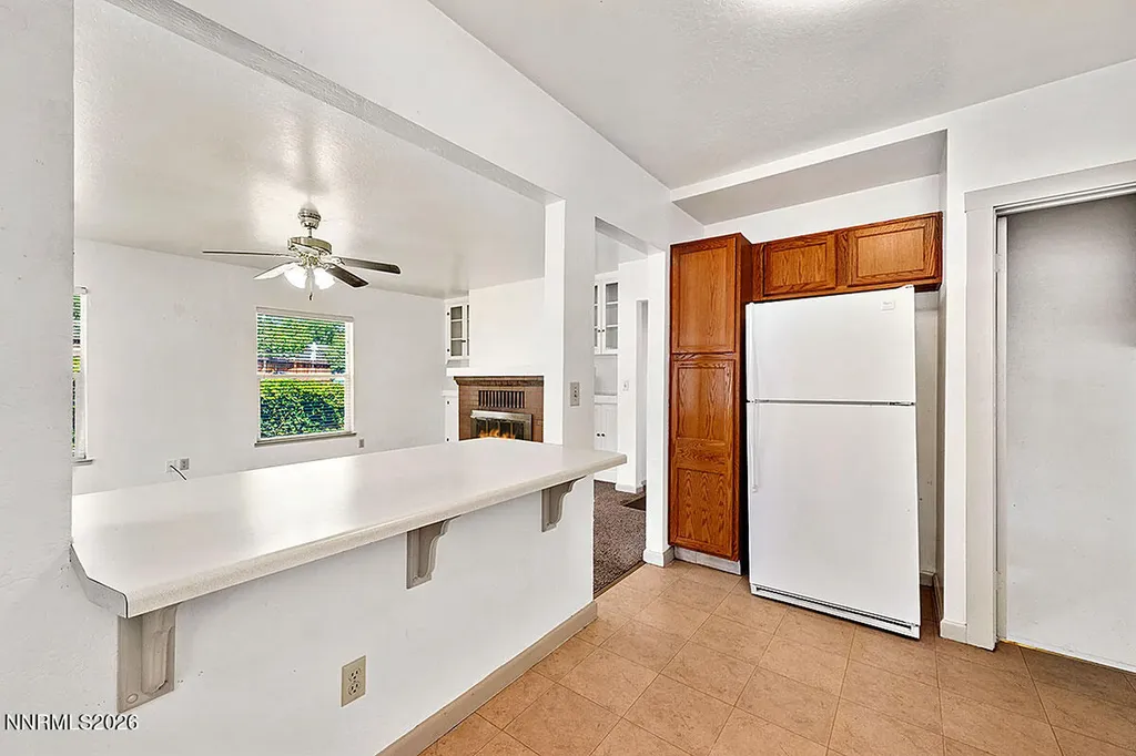 1295 Feather Reno NV 89509
