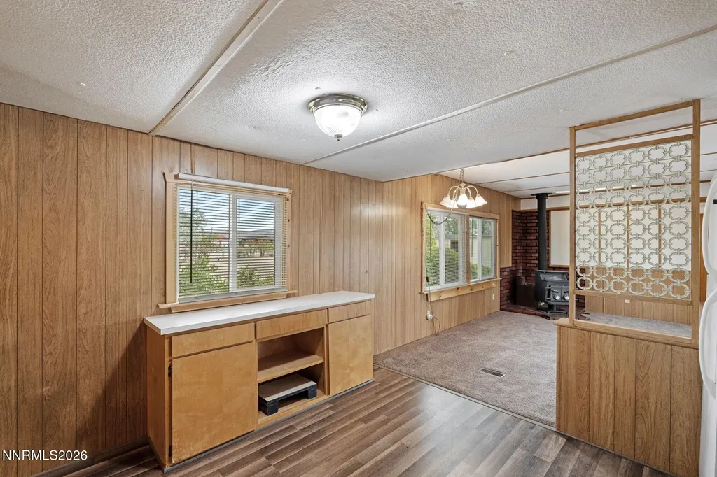 3165 Hollyhock Silver Springs NV 89429