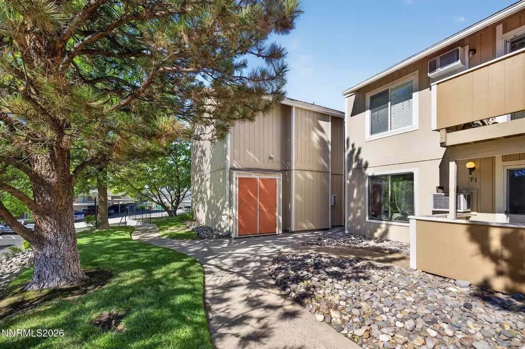3865 Leonesio Reno NV 89512