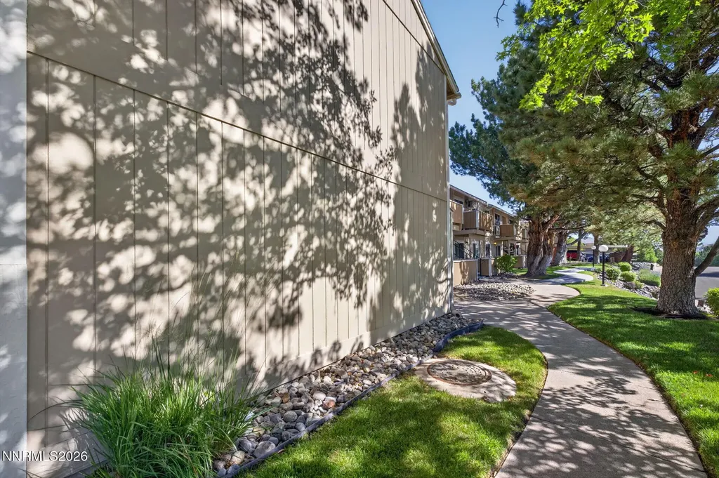 3865 Leonesio Reno NV 89512