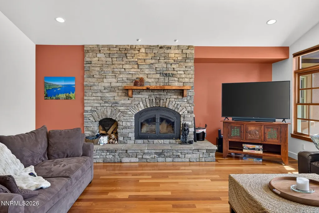 225 Earlham Reno NV 89511