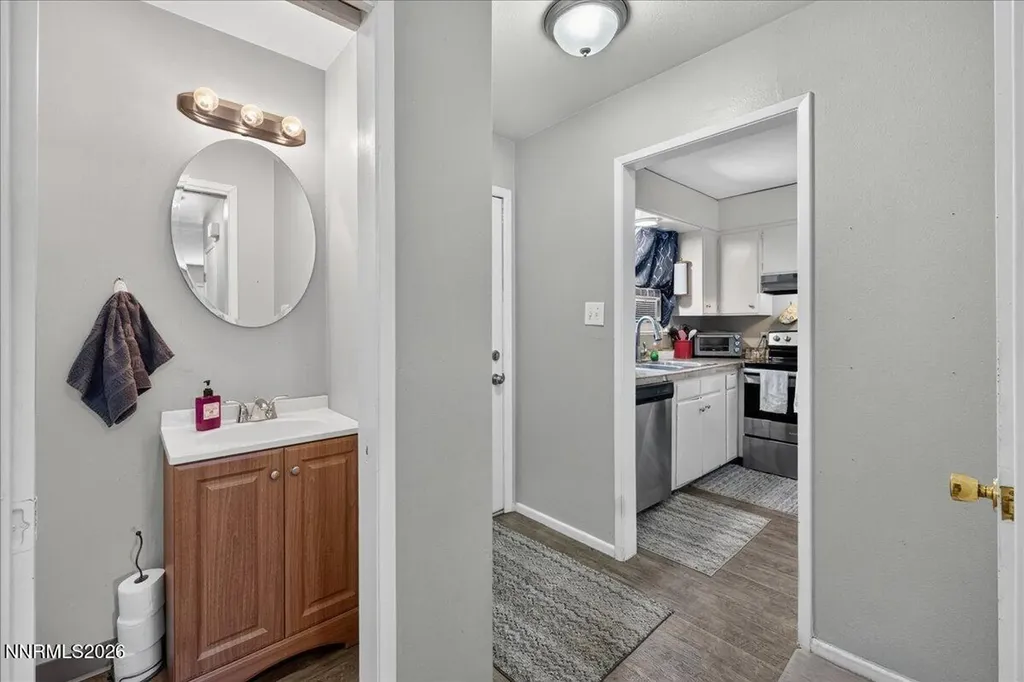 5 Smithridge Reno NV 89502