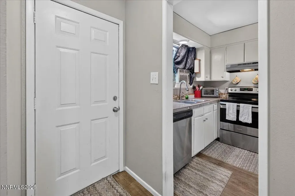 5 Smithridge Reno NV 89502