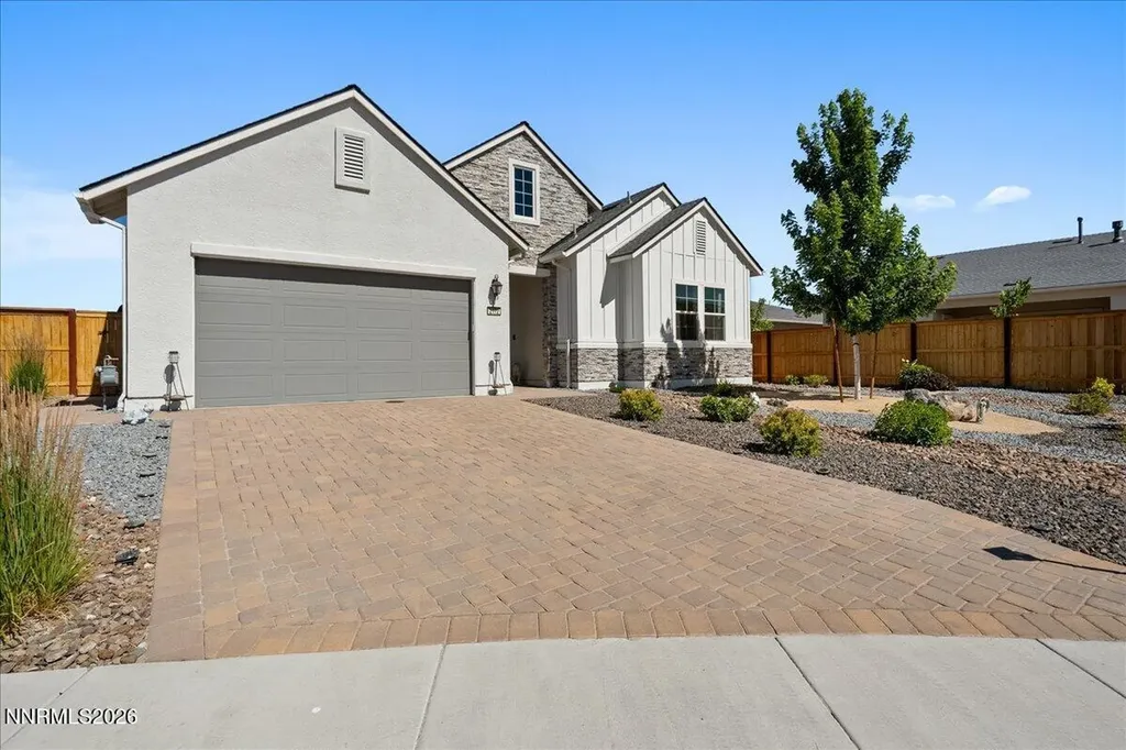 2172 Mudstone Sparks NV 89436