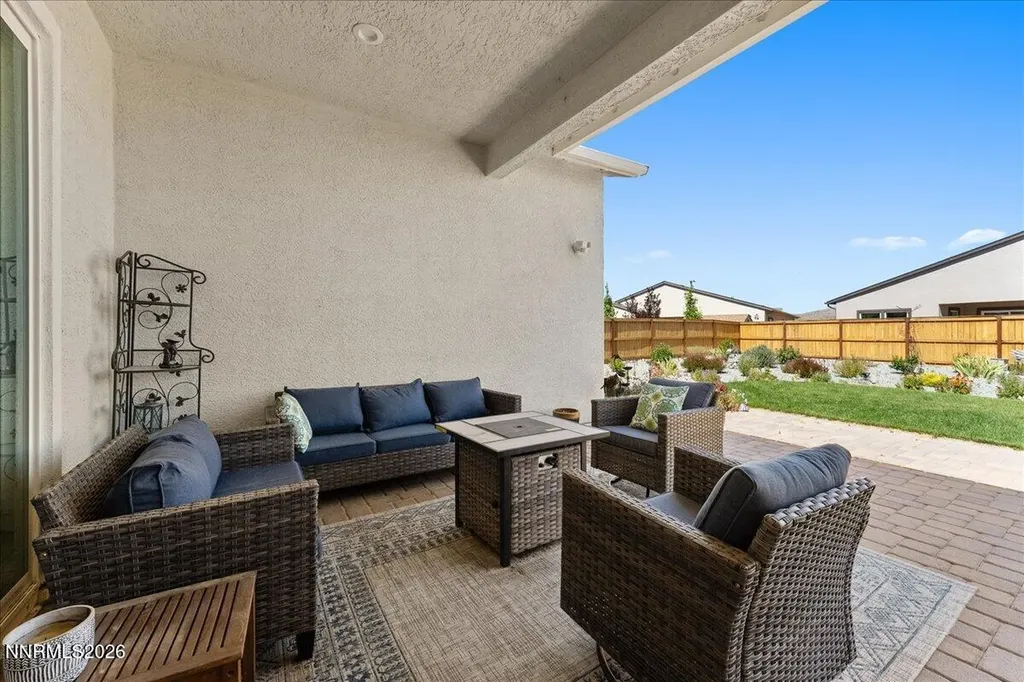 2172 Mudstone Sparks NV 89436