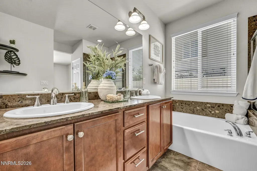 10740 Cedar Rock Reno NV 89521