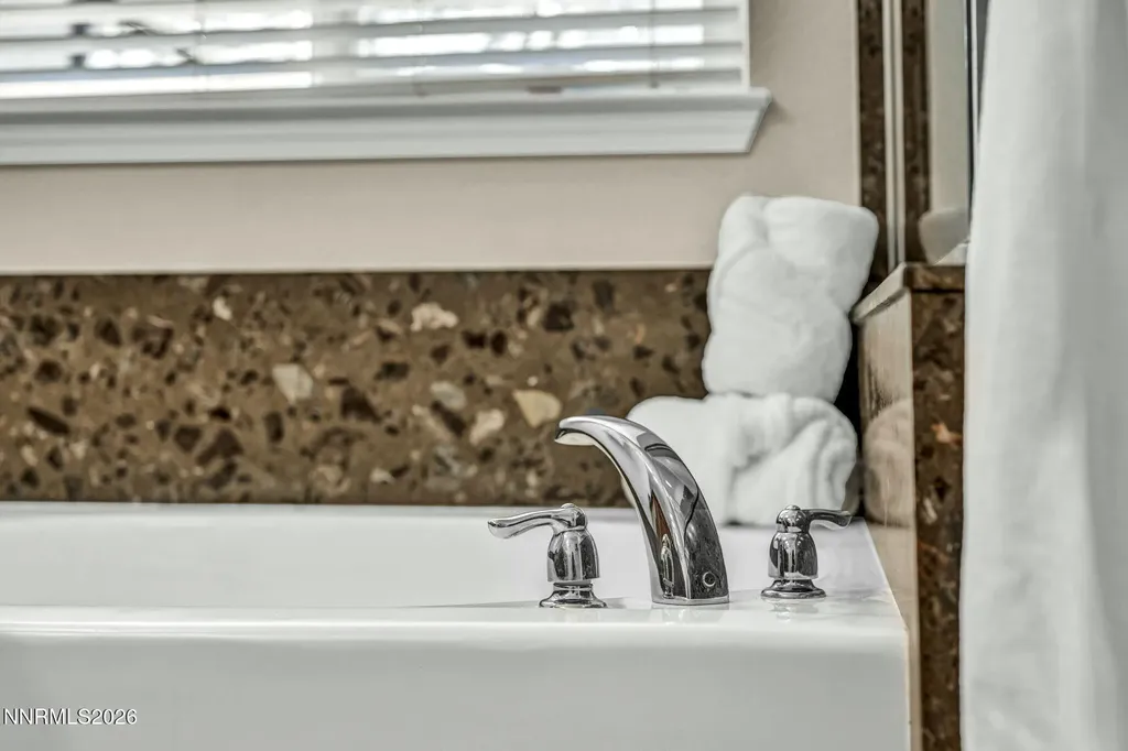 10740 Cedar Rock Reno NV 89521