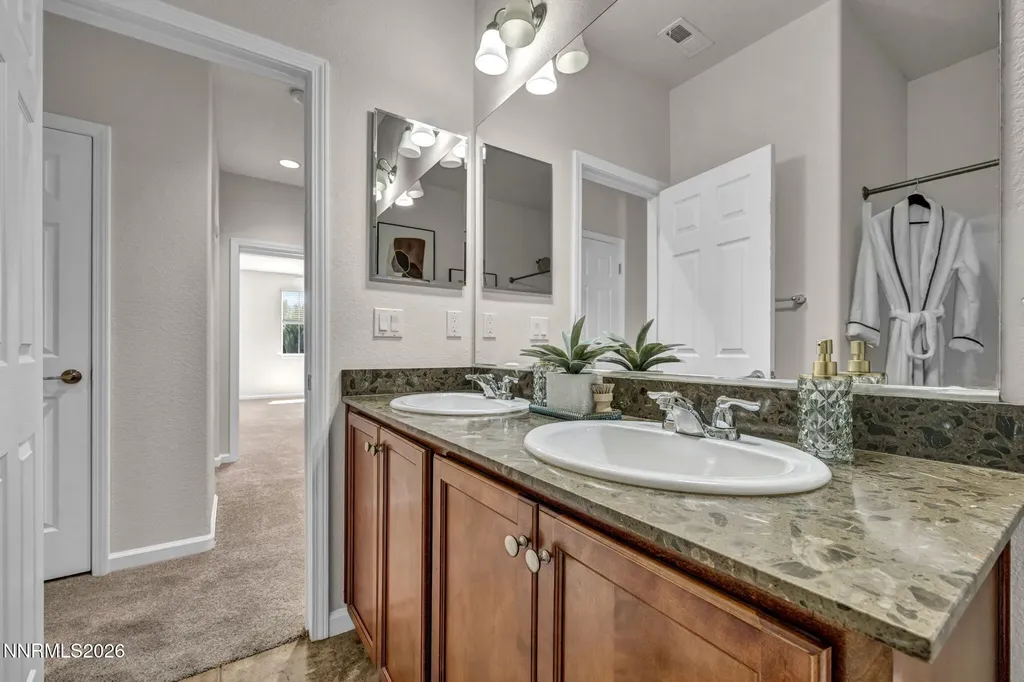 10740 Cedar Rock Reno NV 89521