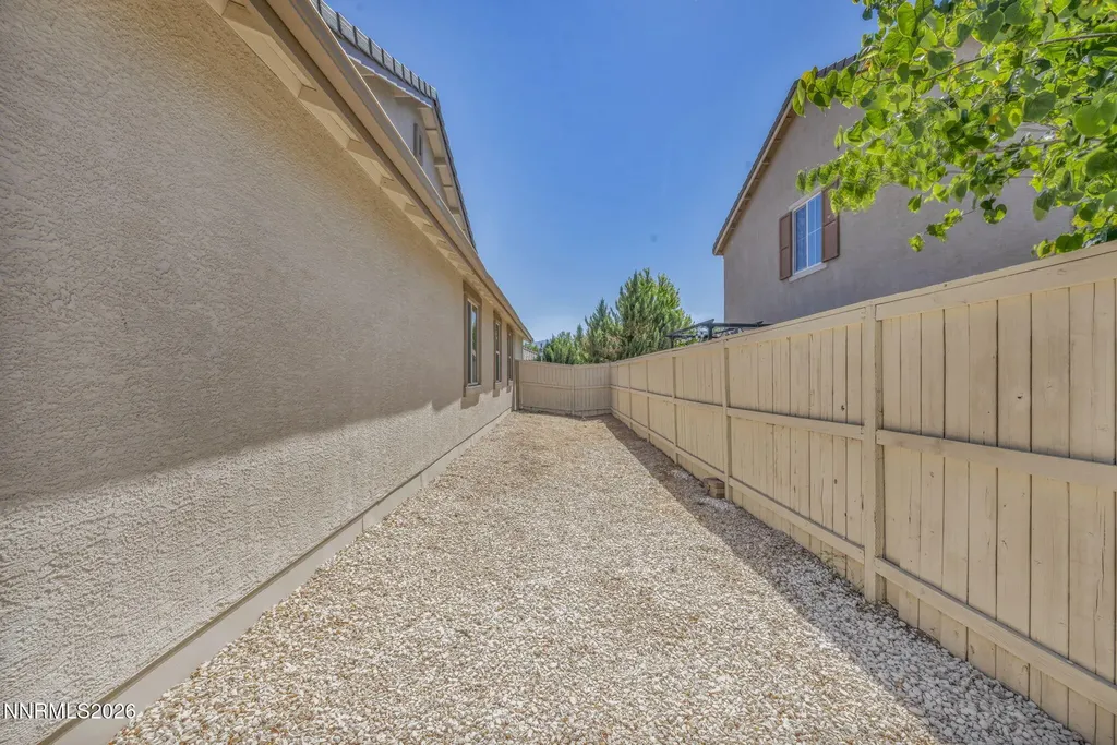10740 Cedar Rock Reno NV 89521