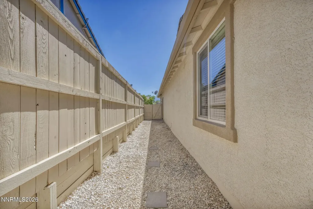 10740 Cedar Rock Reno NV 89521