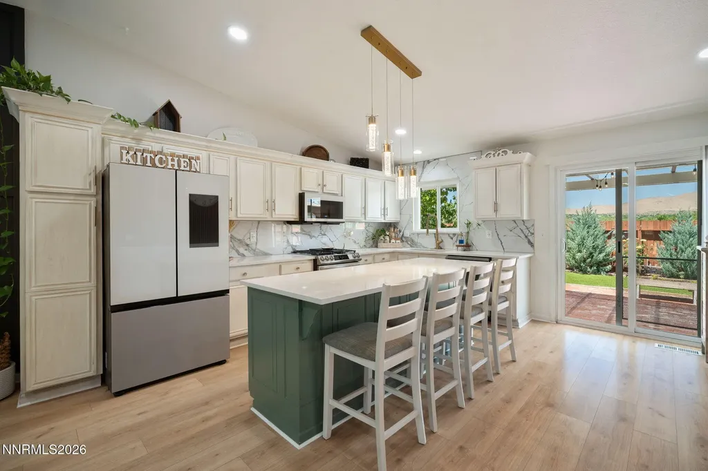 5633 Ranch Sun Valley NV 89433