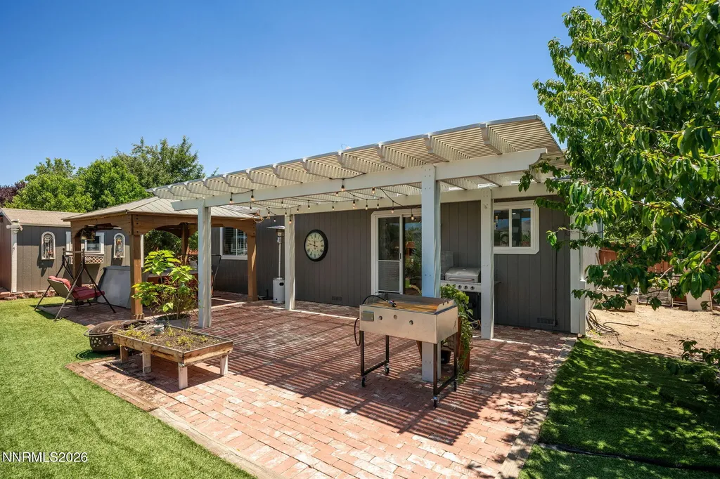5633 Ranch Sun Valley NV 89433