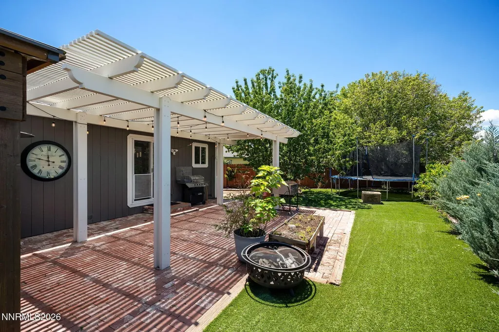 5633 Ranch Sun Valley NV 89433