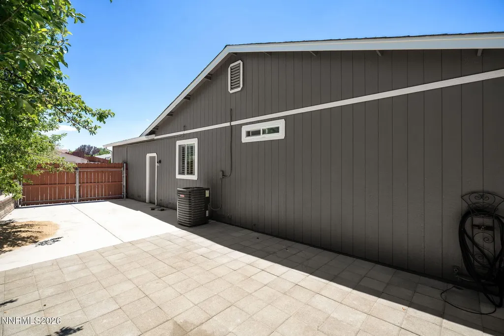 5633 Ranch Sun Valley NV 89433